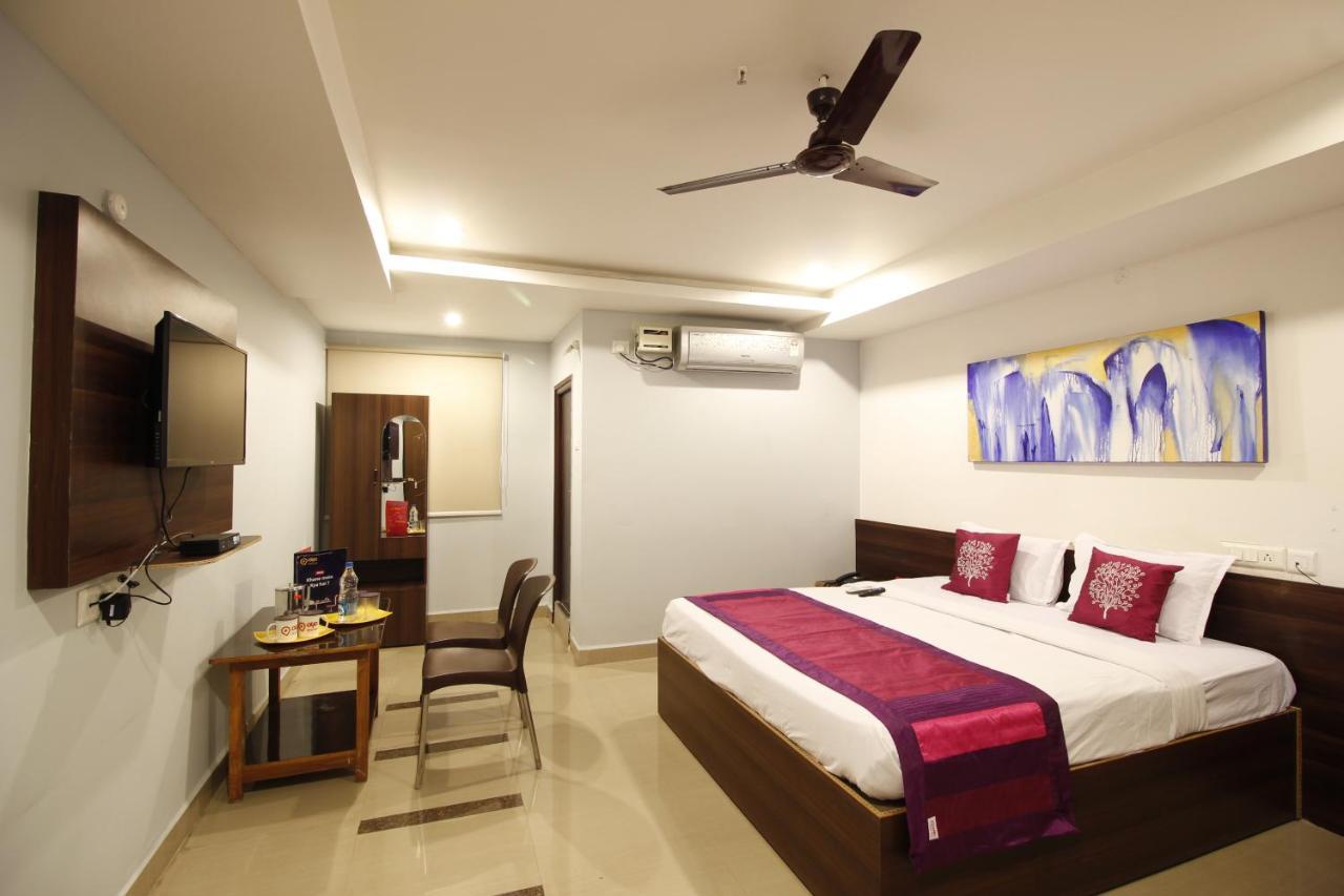 Hotel Mango Leaves Hyderabad Exterior photo